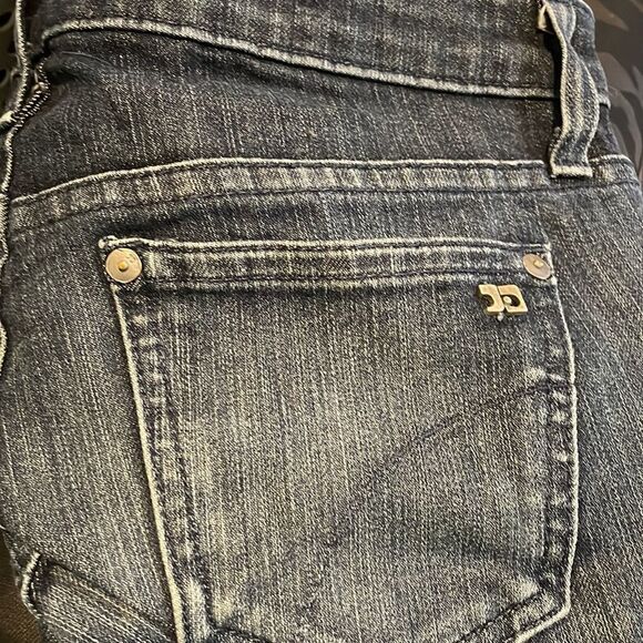 Joe's Jeans | Dark Wash Denim Skinny Legging /Jeggings Jeans size 25 EUC - Picture 3 of 6